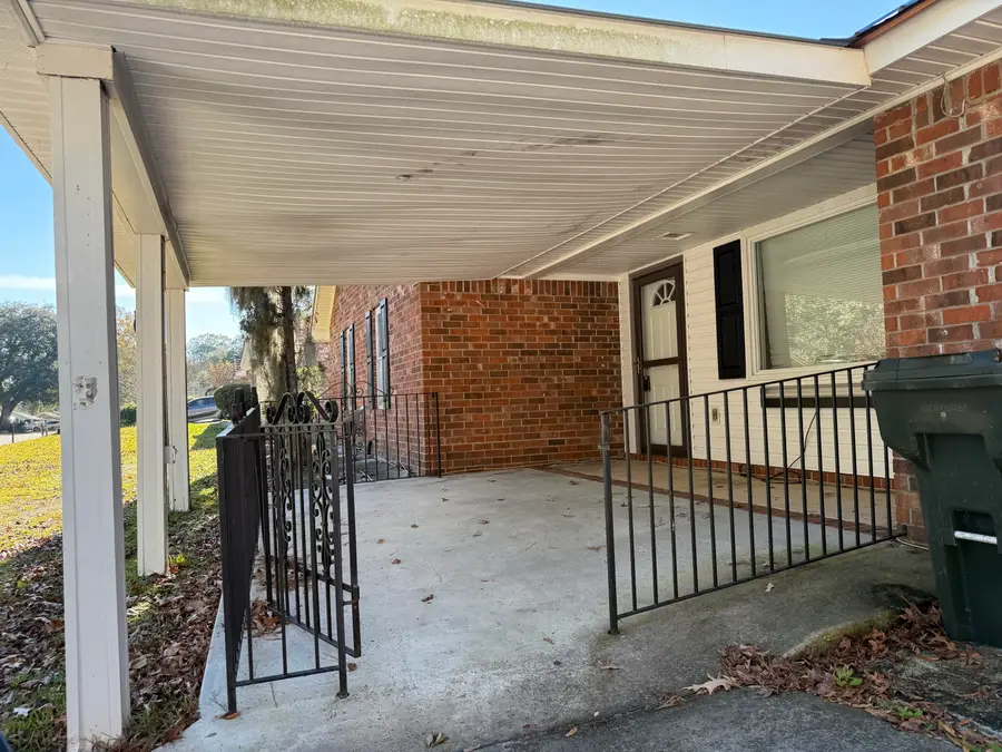 33 Delaware Road, Goose Creek, SC 29445 - #3