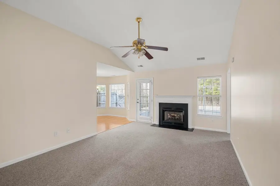 219 Burton Avenue, Summerville, SC 29485 - Image #2