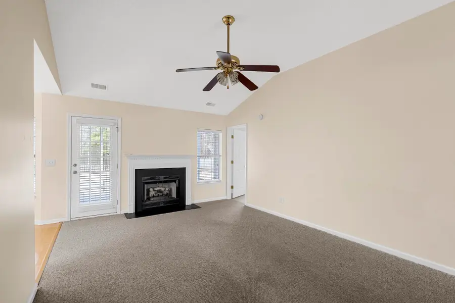 219 Burton Avenue, Summerville, SC 29485 - Image #3