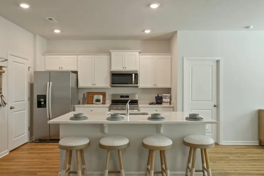 1023 Laurel Oaks Drive, Summerville, SC 29483 - Image #2