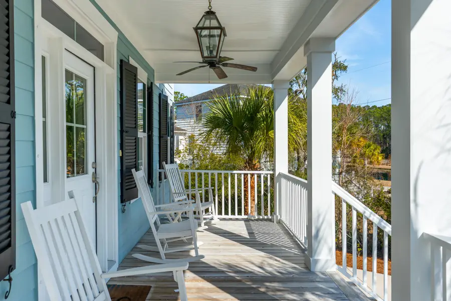 1851 Delacourt Avenue, Mount Pleasant, SC 29466 - Image #3