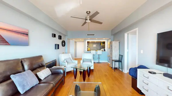 14 Lockwood Drive #10c, Charleston, SC 29401