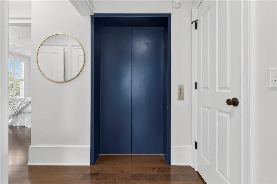 69 Morris Street #Apt 301, Charleston, SC 29403 - #3