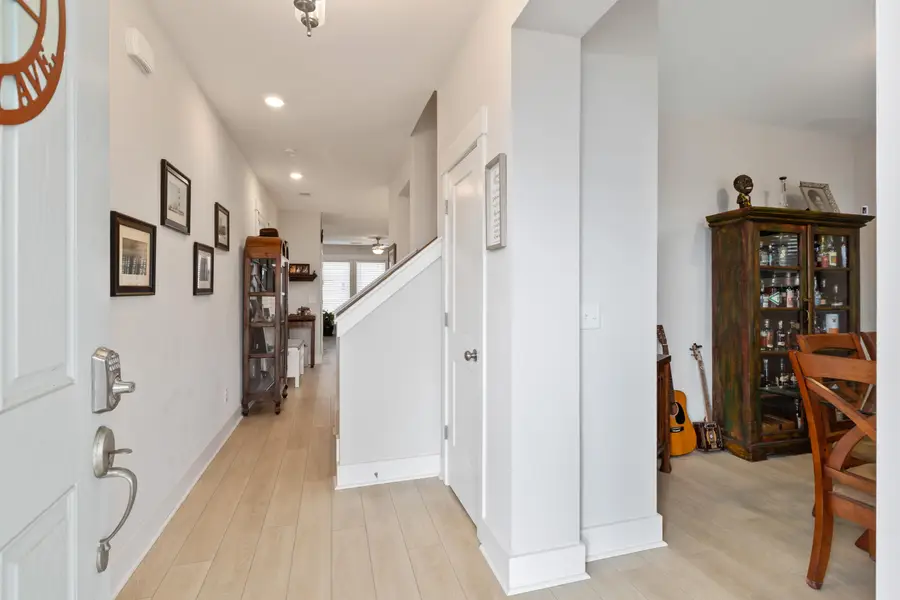 555 Blueway Avenue, Summerville, SC 29486 - #2