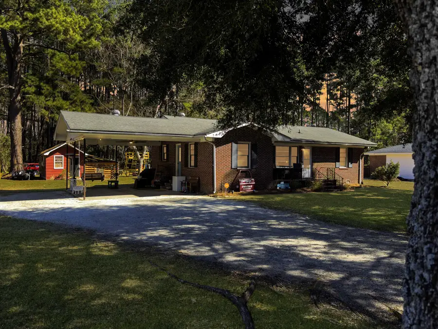 1422 Bennett Circle, Holly Hill, SC 29059 - #3