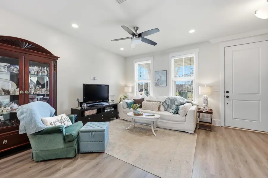 252 Oak Park Street, Summerville, SC 29486 - #3