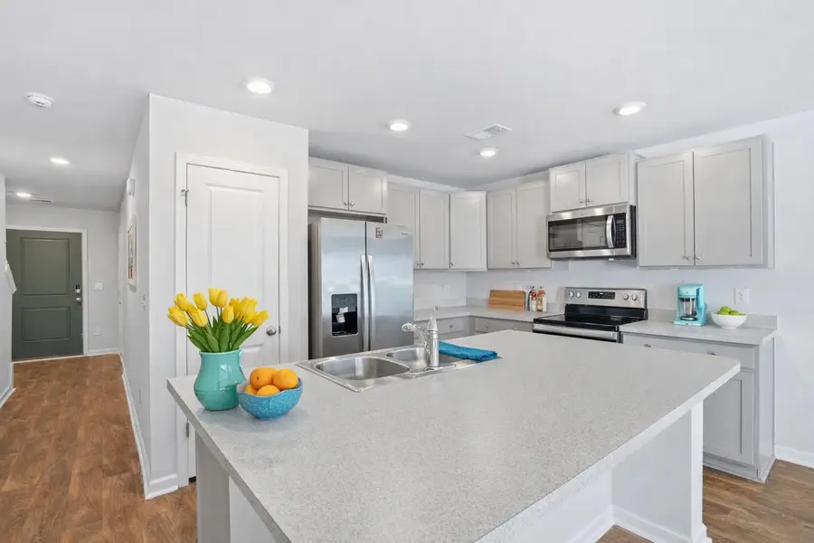 4692 Palm View Circle, North Charleston, SC 29418 - #3