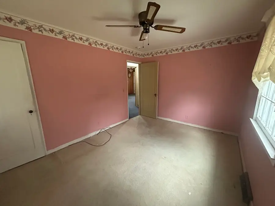 1457 E Montague Avenue, North Charleston, SC 29405 - #2