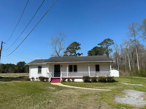 4304 Alex Harvin Highway, Manning, SC 29102