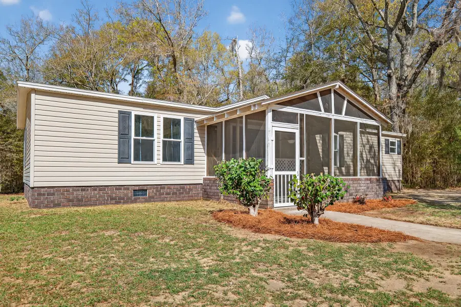 1223 Benton Road, Summerton, SC 29148 - #3