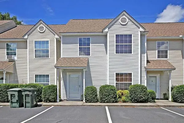 1403 Dove Run Drive #B, Charleston, SC 29412