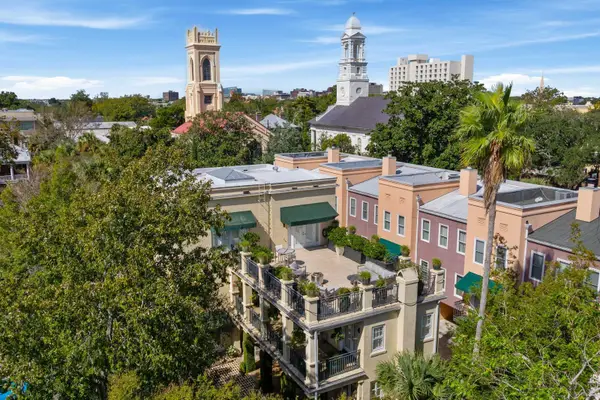 4 Gateway Walk, Charleston, SC 29401