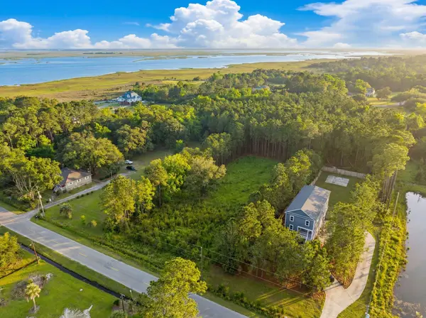 1593 Boston Grill Road, Mount Pleasant, SC 29466