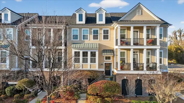 2404 Kendall Drive, Charleston, SC 29414