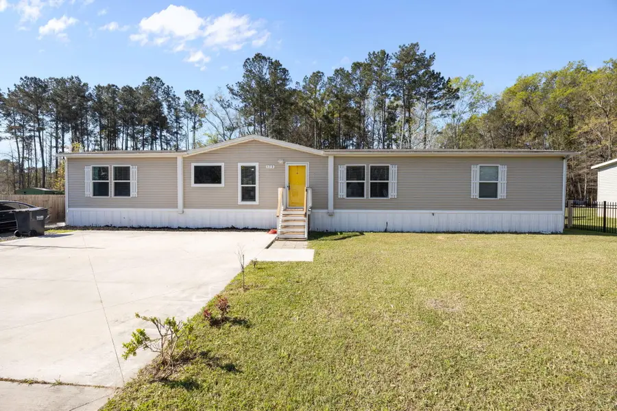 158 Knight Avenue, Summerville, SC 29483 - #2