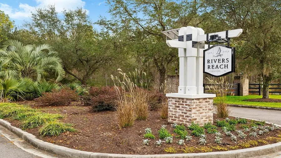 824 Castle Hill Drive, Yemassee, SC 29945 - #2