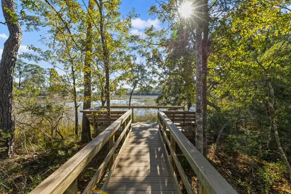 1131 Oak Bluff Avenue, Charleston, SC 29492