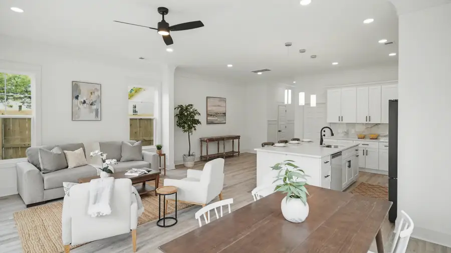 2047 Forest Avenue, North Charleston, SC 29405 - #3