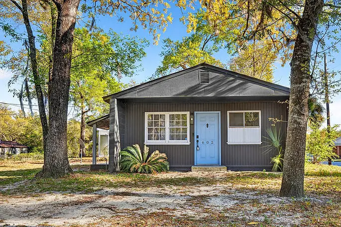 602 Chaplin Street, Walterboro, SC 29488 - #2