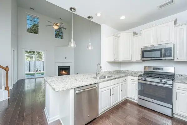 1686 Bridwell Lane, Mount Pleasant, SC 29466