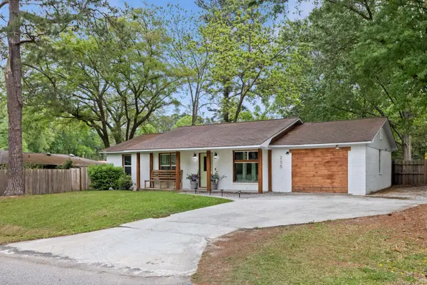 205 Bristow Drive, Summerville, SC 29483