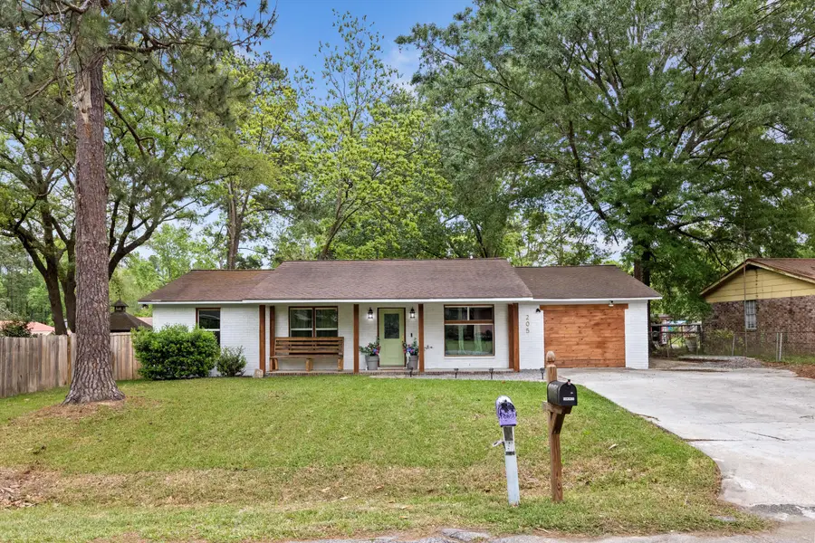 205 Bristow Drive, Summerville, SC 29483 - #3