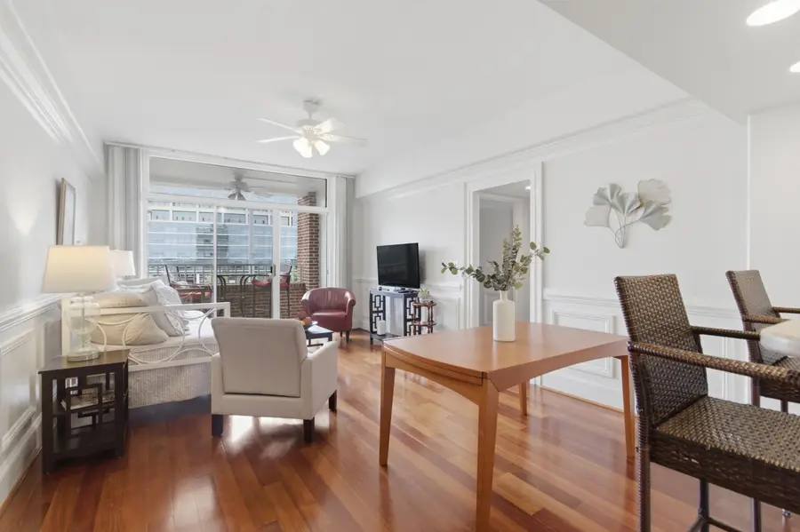 14 Lockwood Drive #Apt 3h, Charleston, SC 29401 - #2