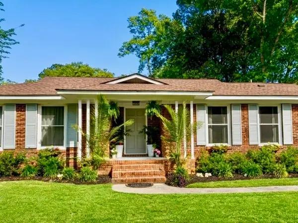 732 Canary Drive, Charleston, SC 29414