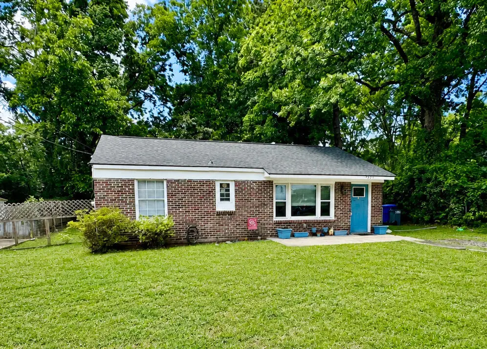 5431 Torgerson Avenue, North Charleston, SC 29406 - #1