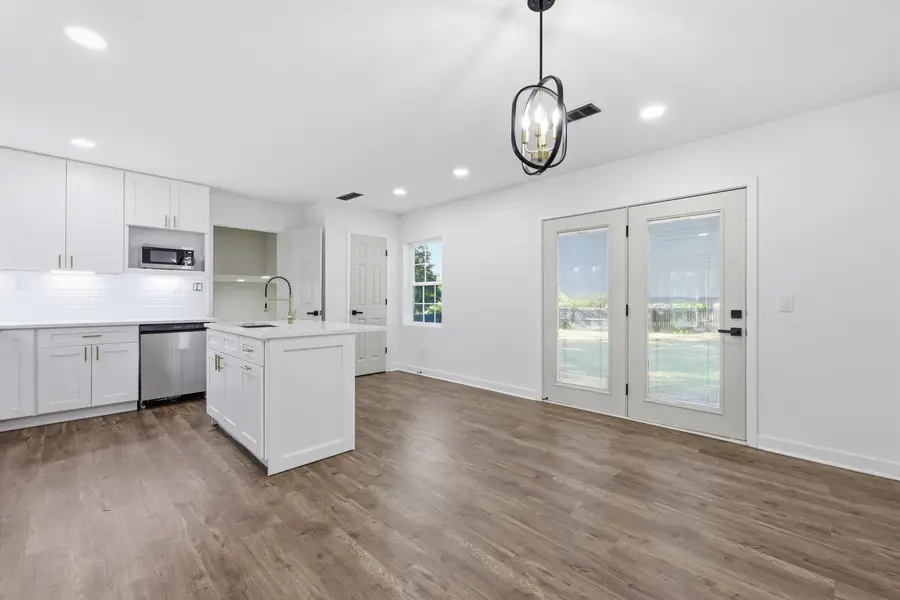 108 Dale Avenue, Ladson, SC 29456 - #3