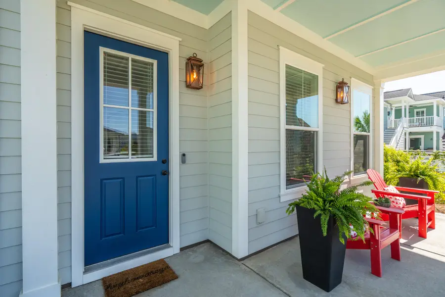 305 Eclipse Street, Summerville, SC 29486 - #3