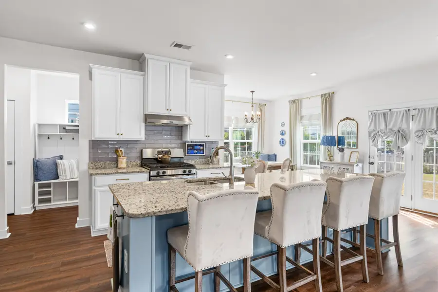 202 Lynx Lane, Summerville, SC 29483 - #2