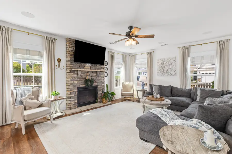 202 Lynx Lane, Summerville, SC 29483 - #3
