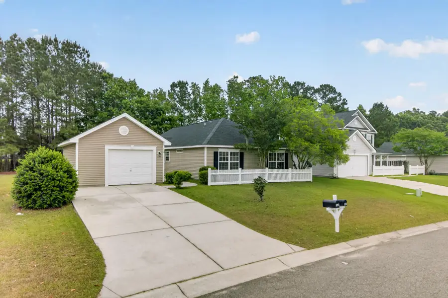 128 Savannah River Drive, Summerville, SC 29485 - #3