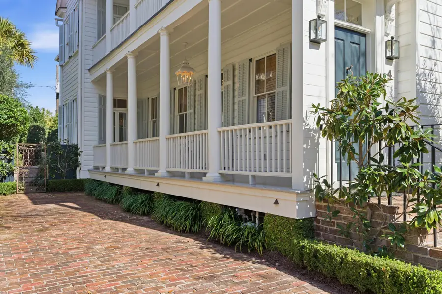 4 Wentworth Street, Charleston, SC 29401 - #3