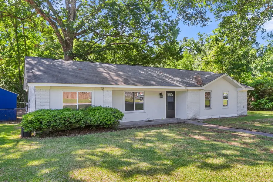202 Sprucewood Drive, Summerville, SC 29485 - #2