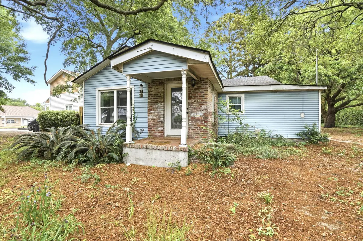 202 Greenwich Street, Mount Pleasant, SC 29464 - #1