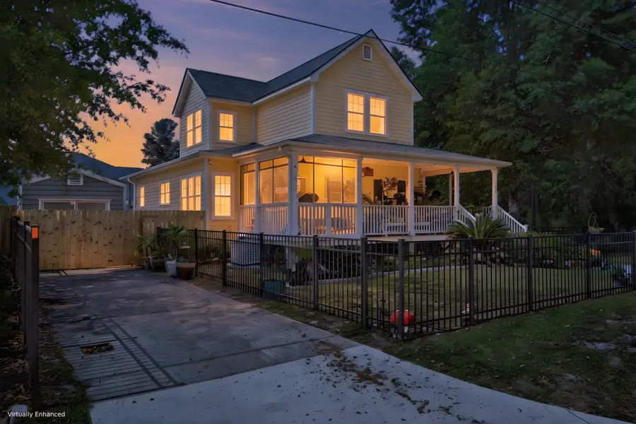 202 W Pine Street, Summerville, SC 29485 - #2