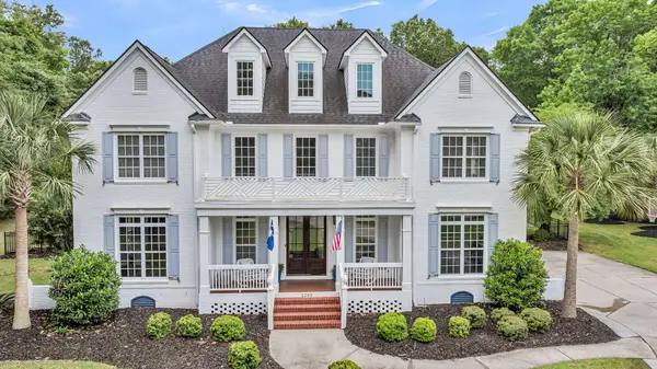 2205 Old Jay Lane, Mount Pleasant, SC 29466