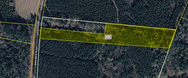 1462 Johnsville Road, Smoaks, SC 29481