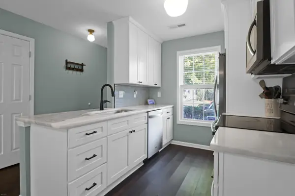 329 Reagan Drive, Summerville, SC 29486