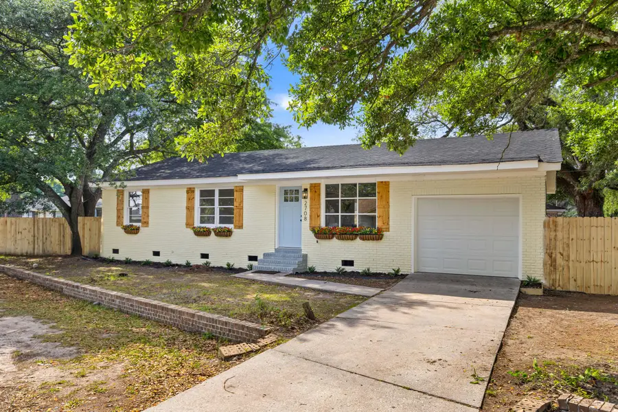 2708 Crestline Drive, North Charleston, SC 29405 - #2