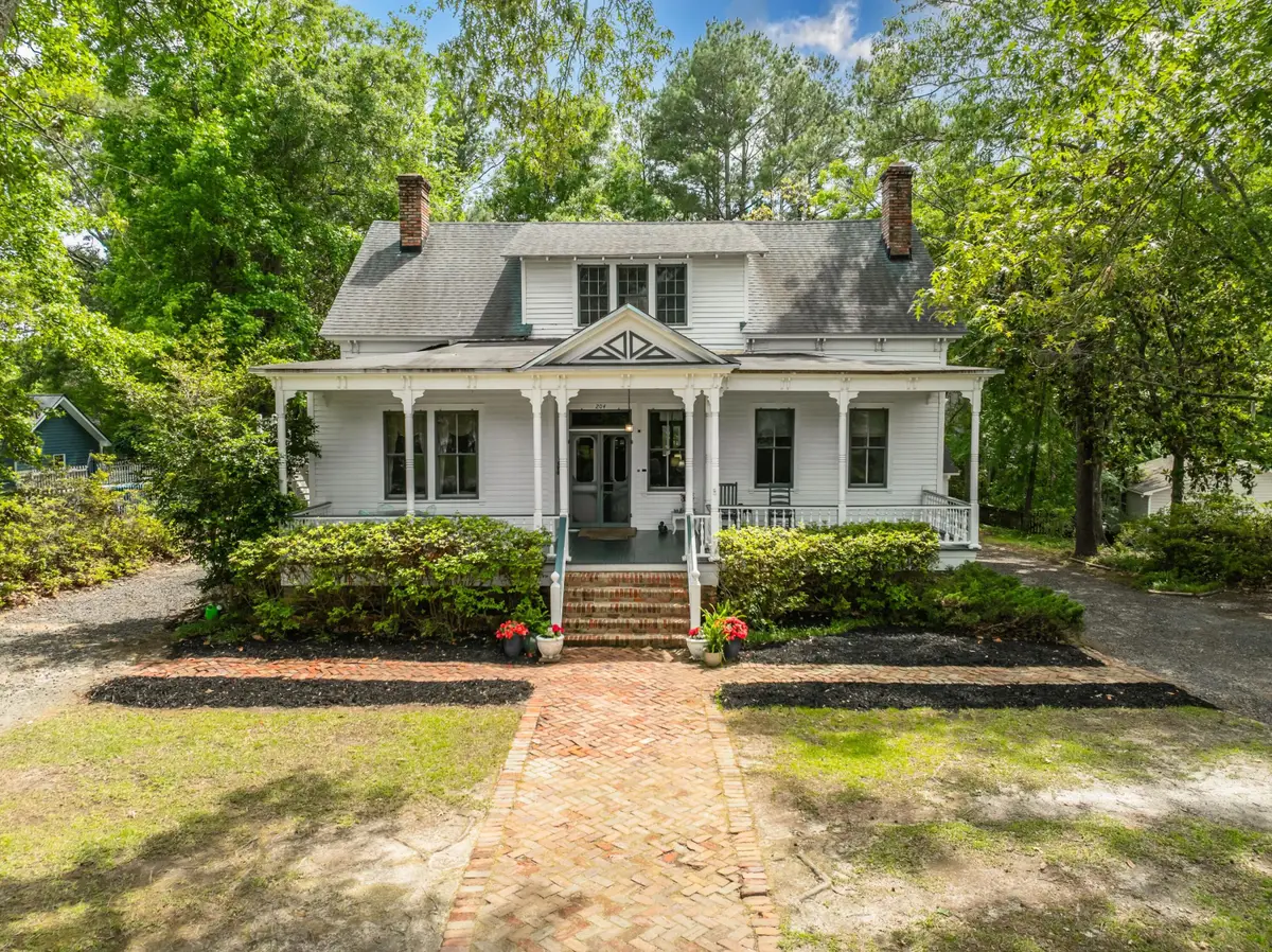 204 E 4th South Street, Summerville, SC 29483 - #1