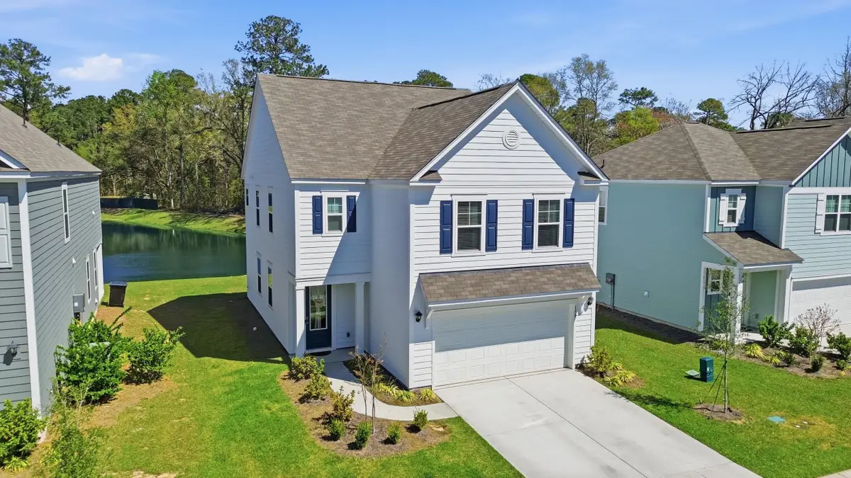 190 E Pinckney Street, Summerville, SC 29485 - #1