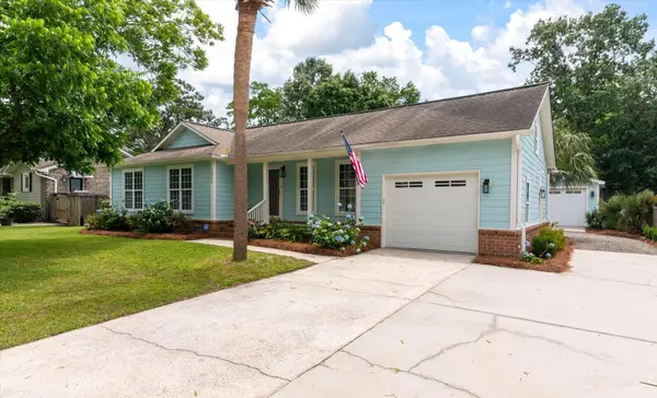 1511 Wakendaw Road, Mount Pleasant, SC 29464