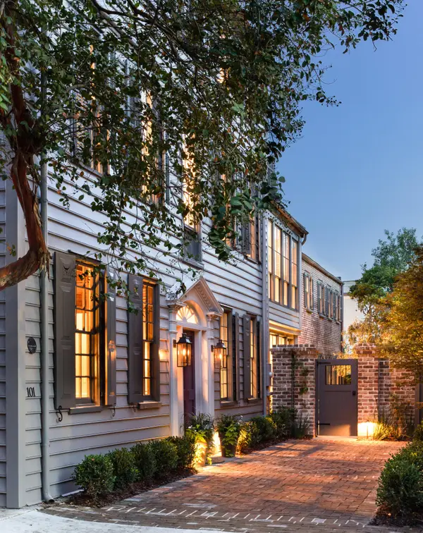 101 Tradd Street, Charleston, SC 29401