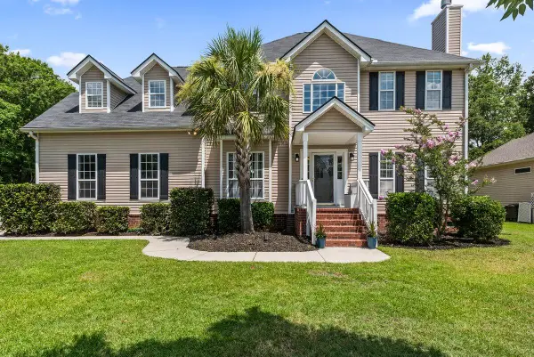 1935 N Smokerise Way, Mount Pleasant, SC 29466