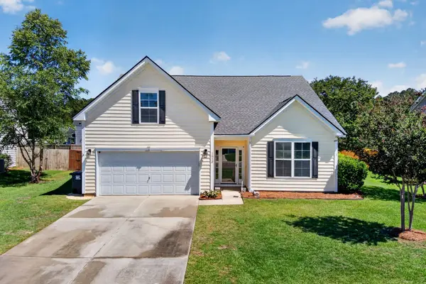 1012 Bridlewood Farms Parkway, Ridgeville, SC 29472