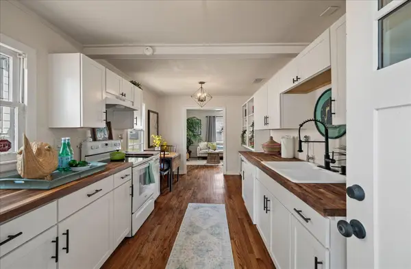 5539 Blackwell Street, North Charleston, SC 29406