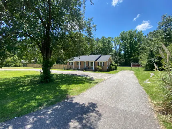504 W Butternut Road, Summerville, SC 29483